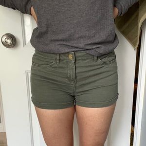 H&M Olive green shorts